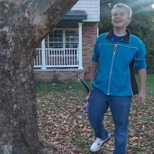 Meet your Posher, Thomas